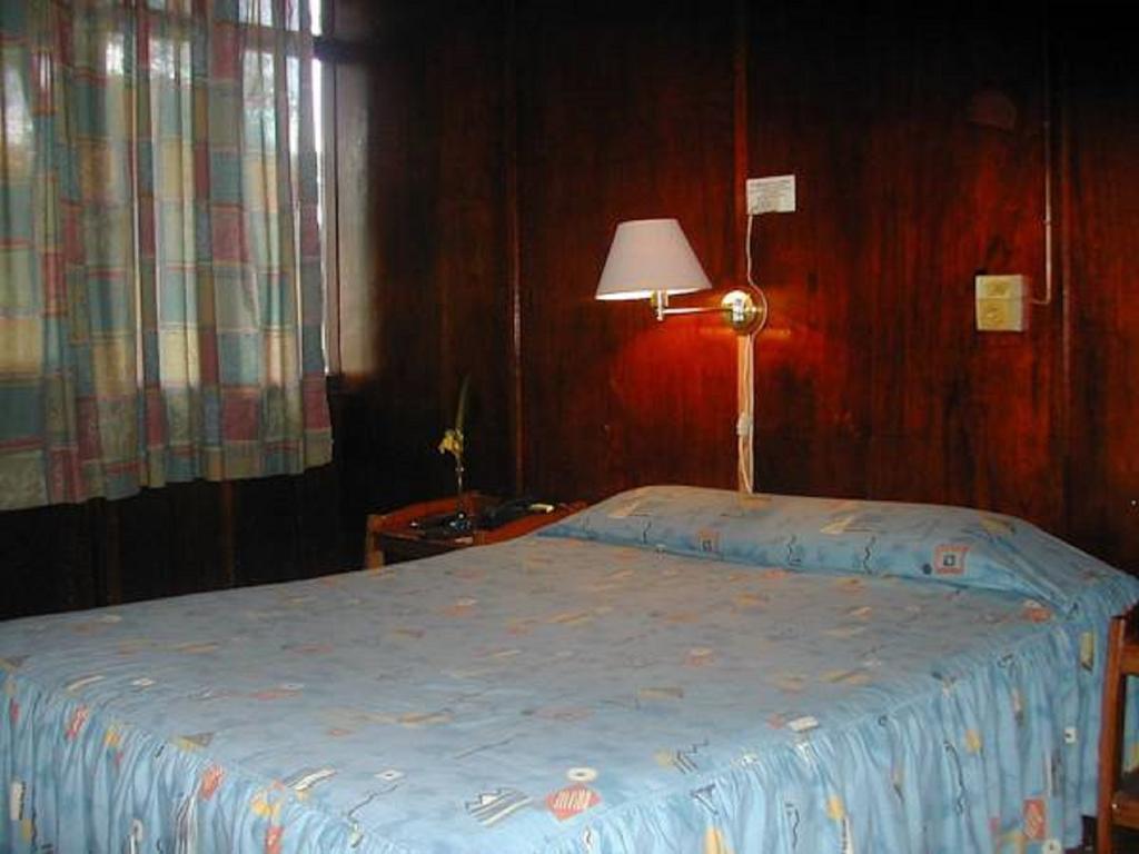 Hotel Don Carlos Puerto Maldonado Room photo